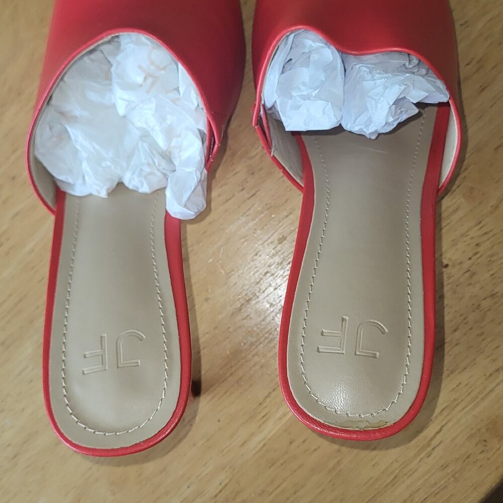 Ladies 8.5 red, 4"heal, slide -